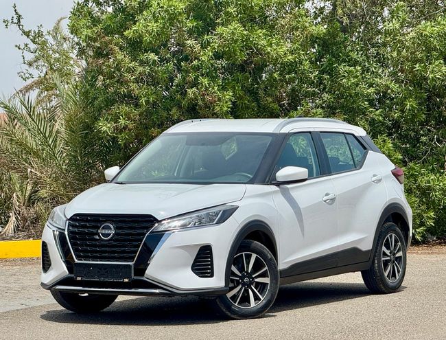 Car Image 2024 NISSAN KICKS 