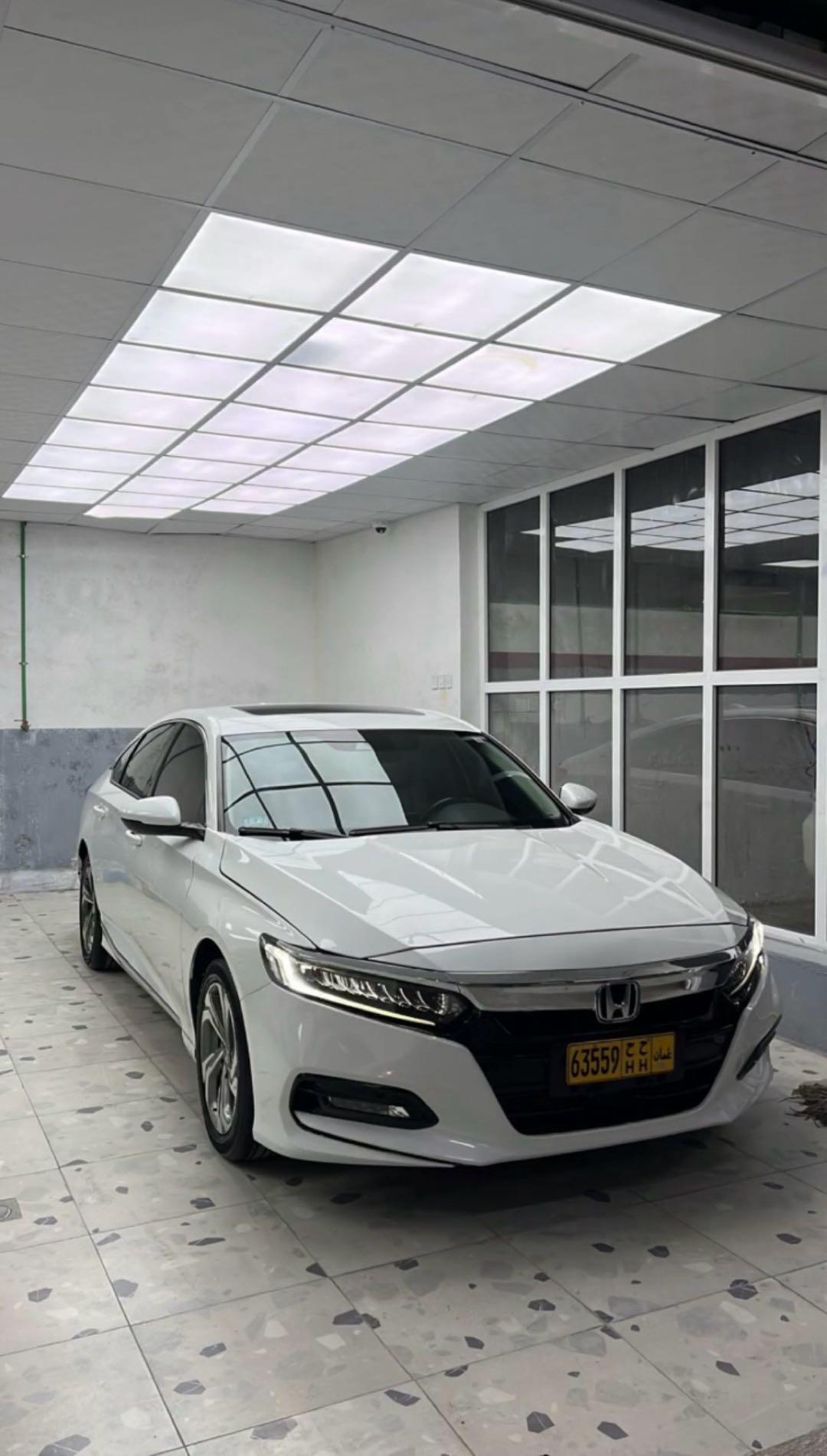 Car Image 2018 HONDA ACCORD EXL