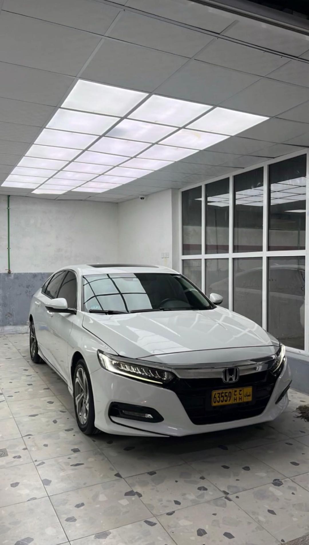 Car Image 2018 HONDA ACCORD EXL
