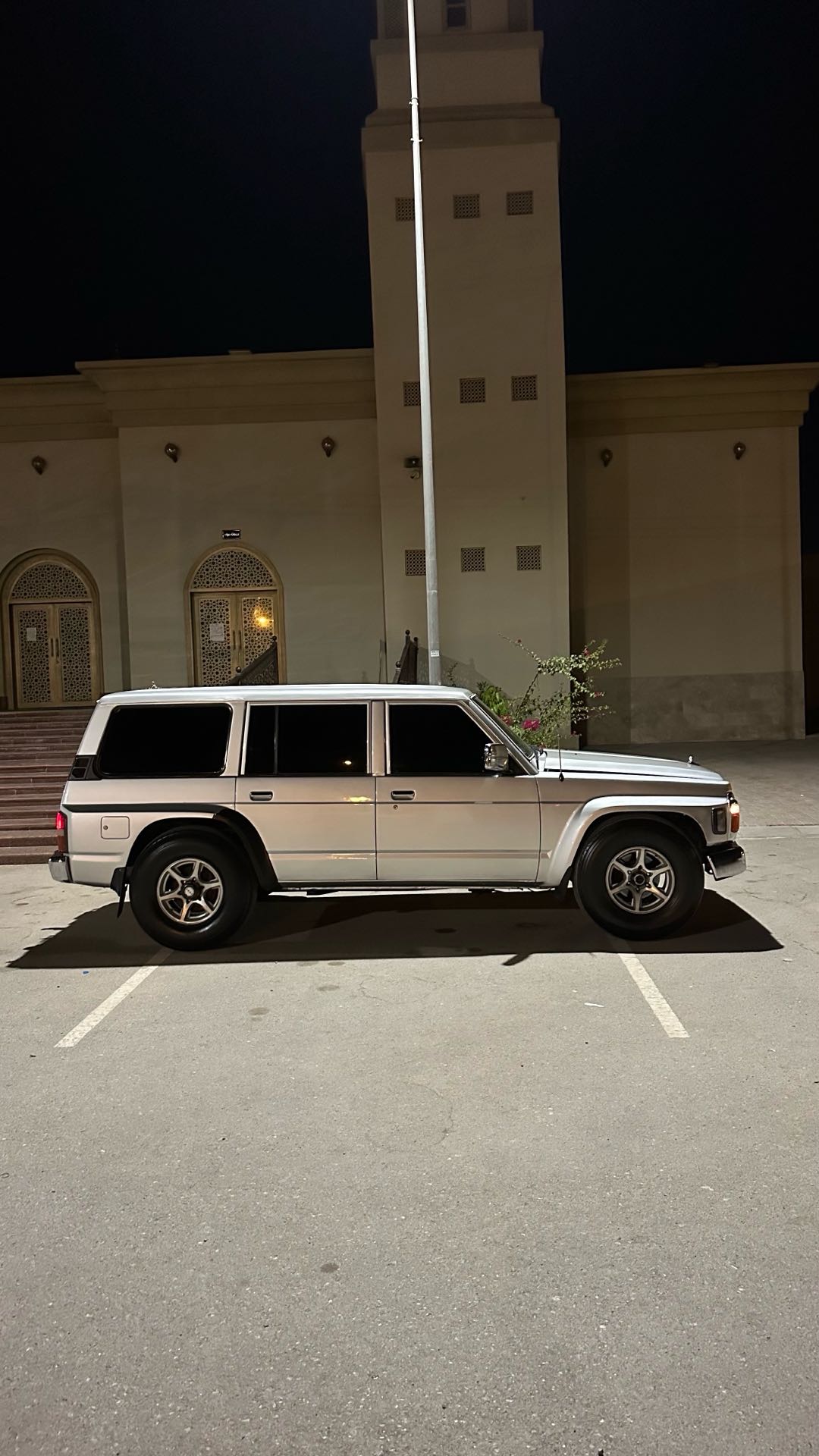 NISSAN SAFARI  1994