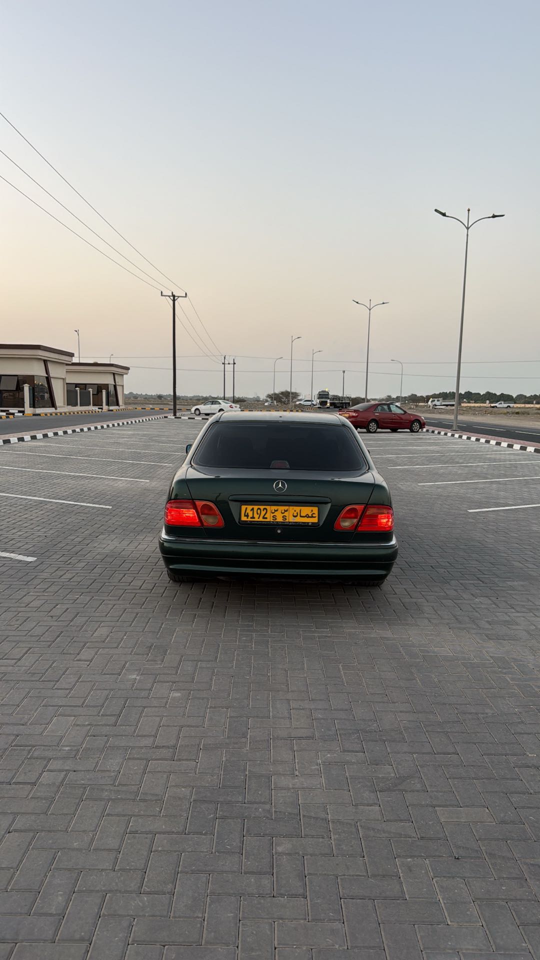 Car Image 1996 MERCEDES E Class 420