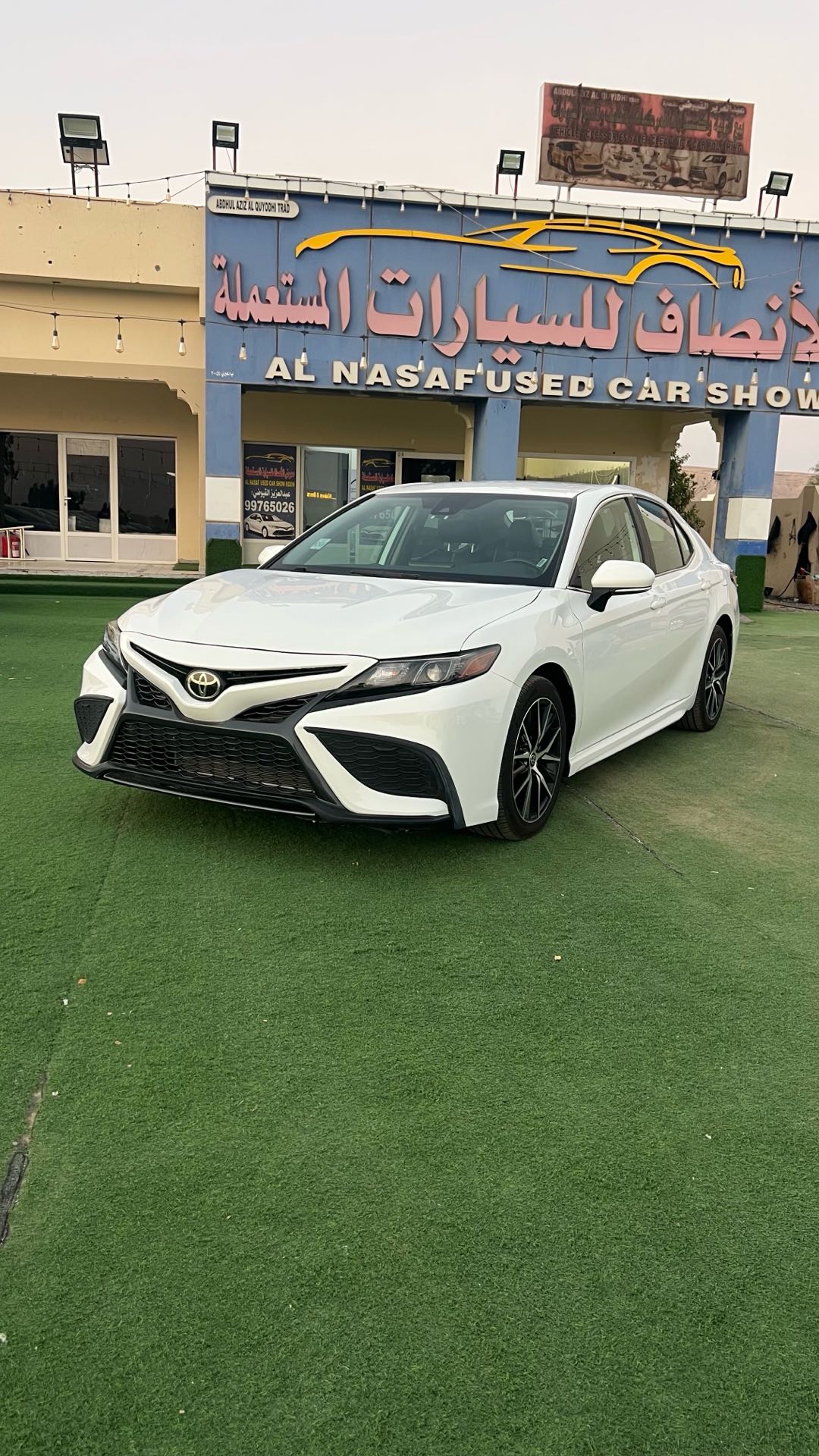 Car Image 2022 TOYOTA CAMRY SE