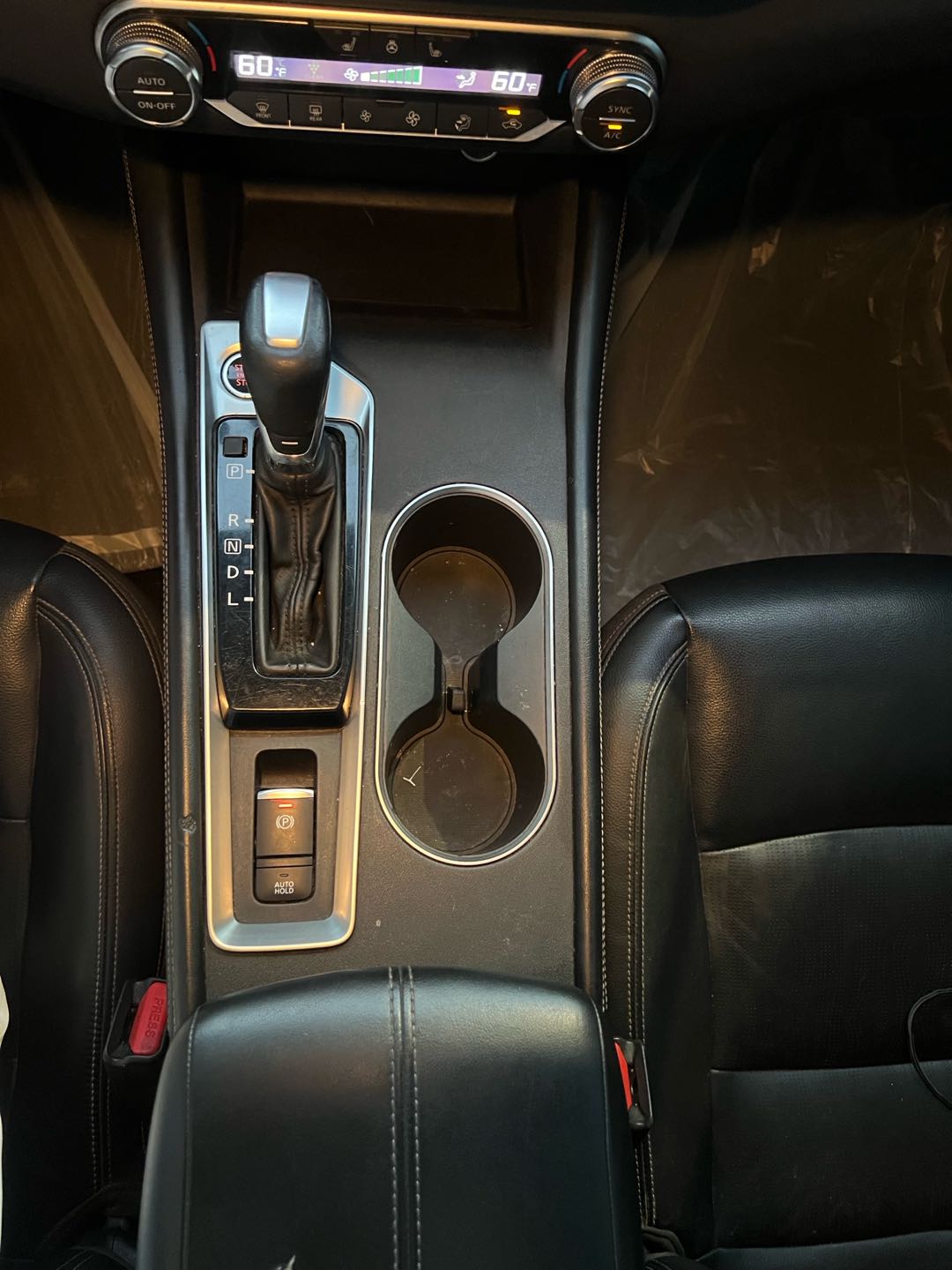 Car Image 2019 NISSAN ALTIMA Platinum 