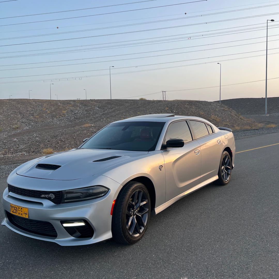 Car Image 2019 DODGE CHARGER SXT