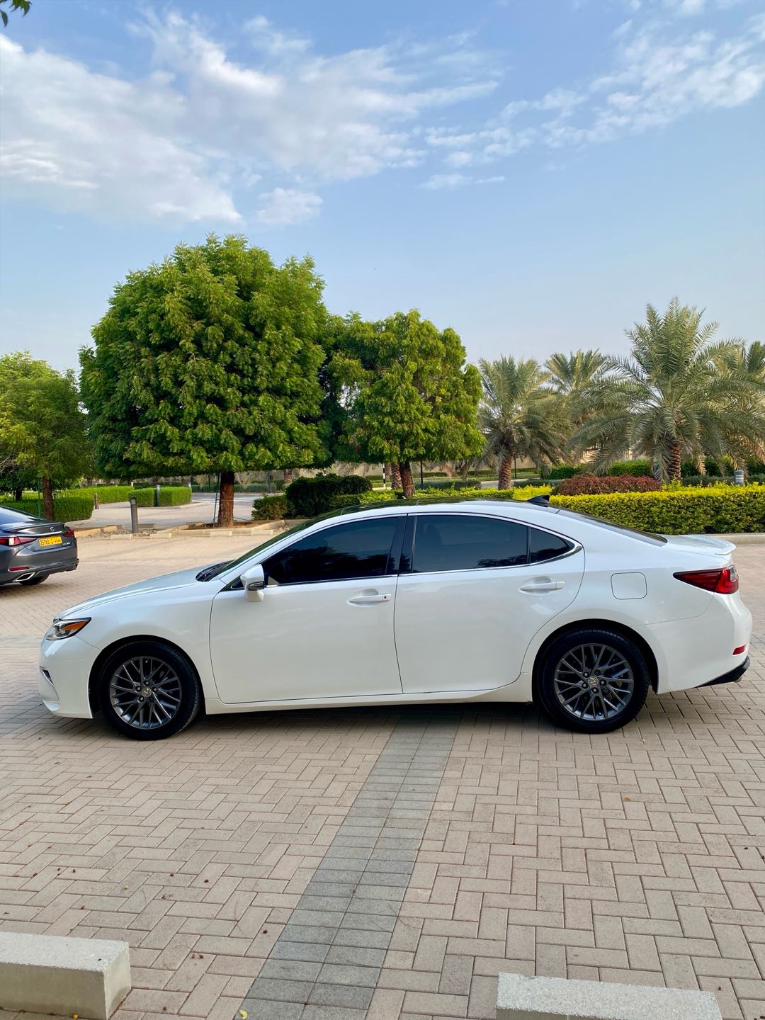 Car Image 2018 LEXUS ES 350