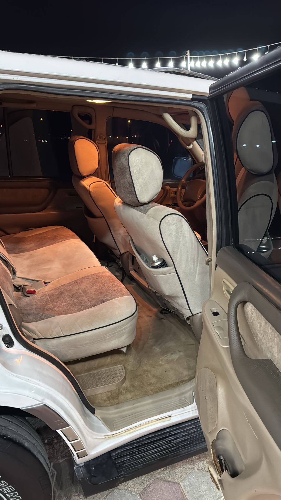 Car Image 1999 TOYOTA LAND CRUISER VX.R