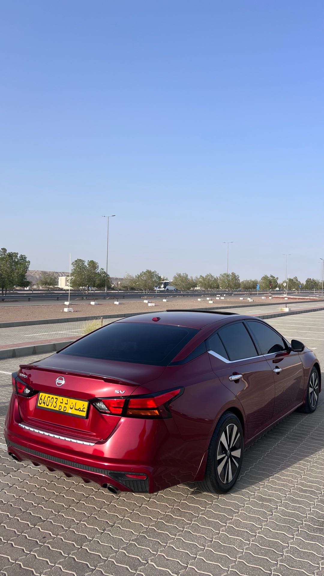 Car Image 2019 NISSAN ALTIMA SV