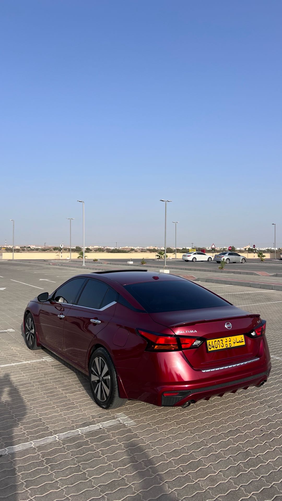 Car Image 2019 NISSAN ALTIMA SV