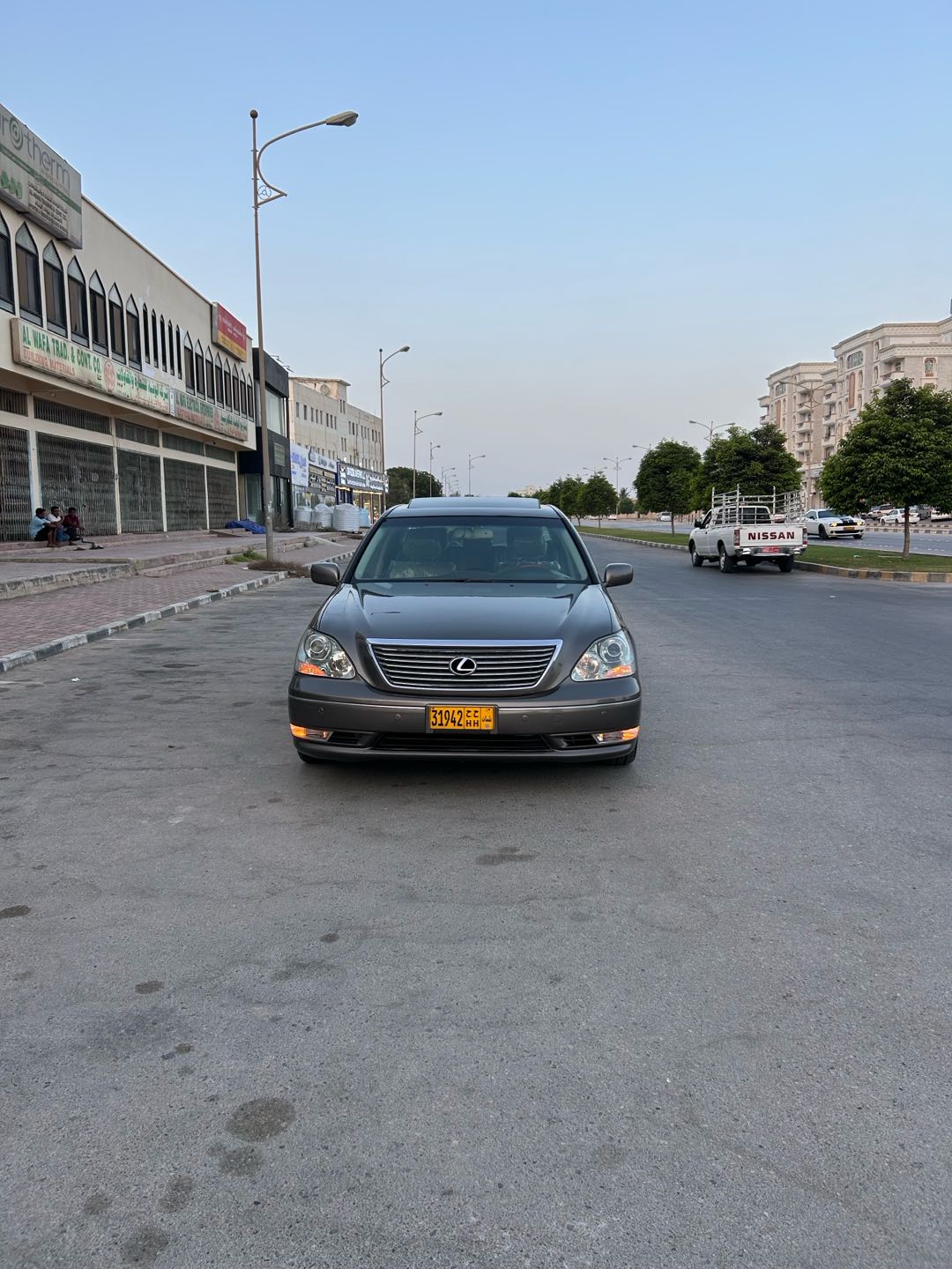 Car Image 2004 LEXUS LS 430