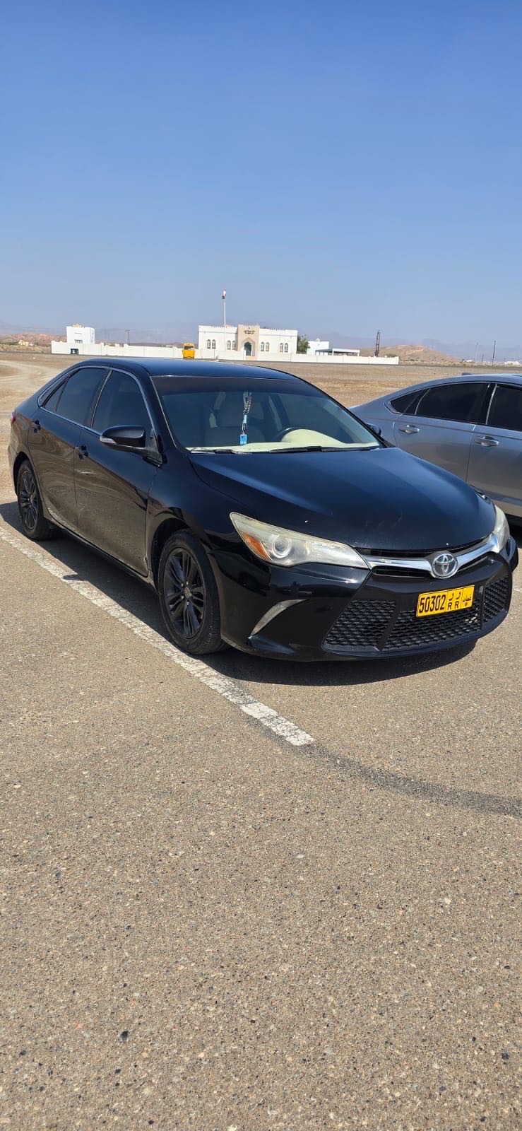 Car Image 2015 TOYOTA CAMRY SE