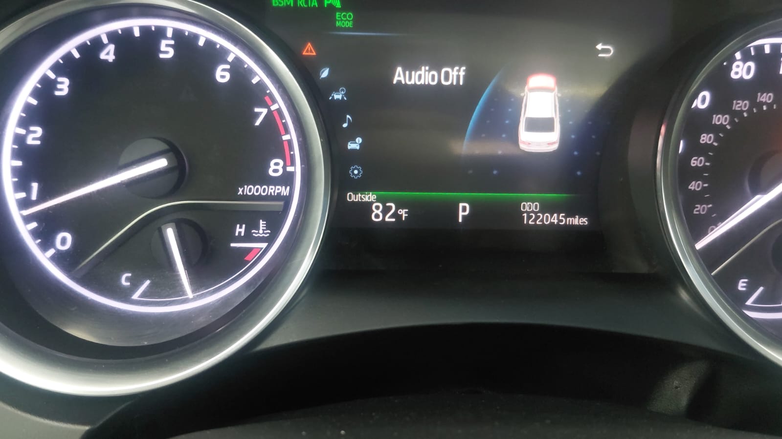 Car Image 2018 TOYOTA CAMRY XLE