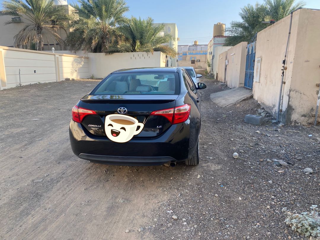 Car Image 2017 TOYOTA COROLLA LE