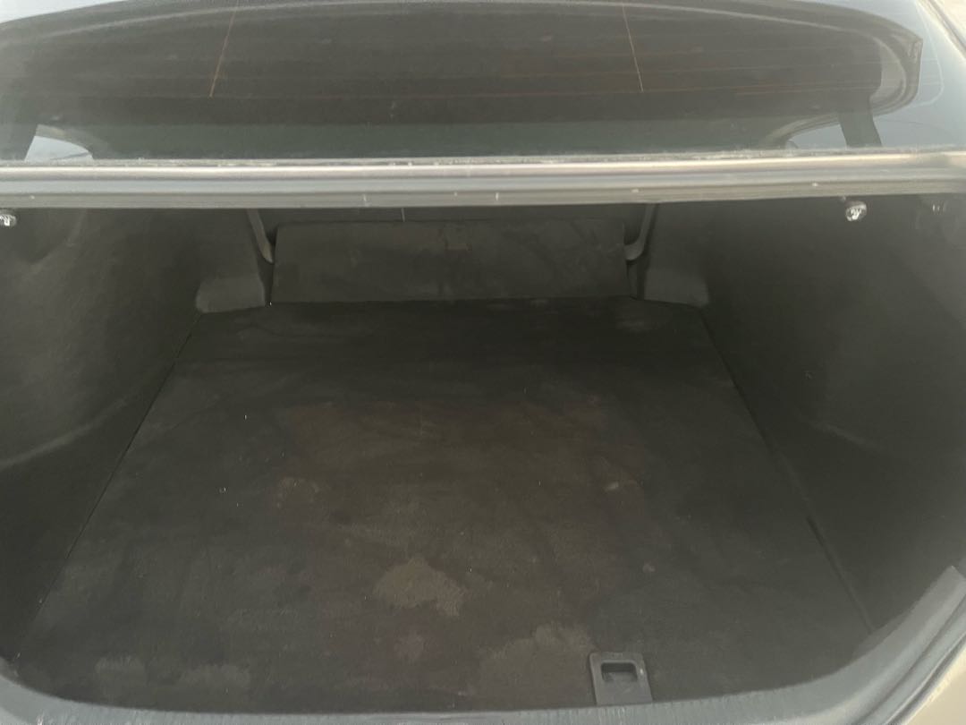 Car Image 2019 TOYOTA CAMRY SE