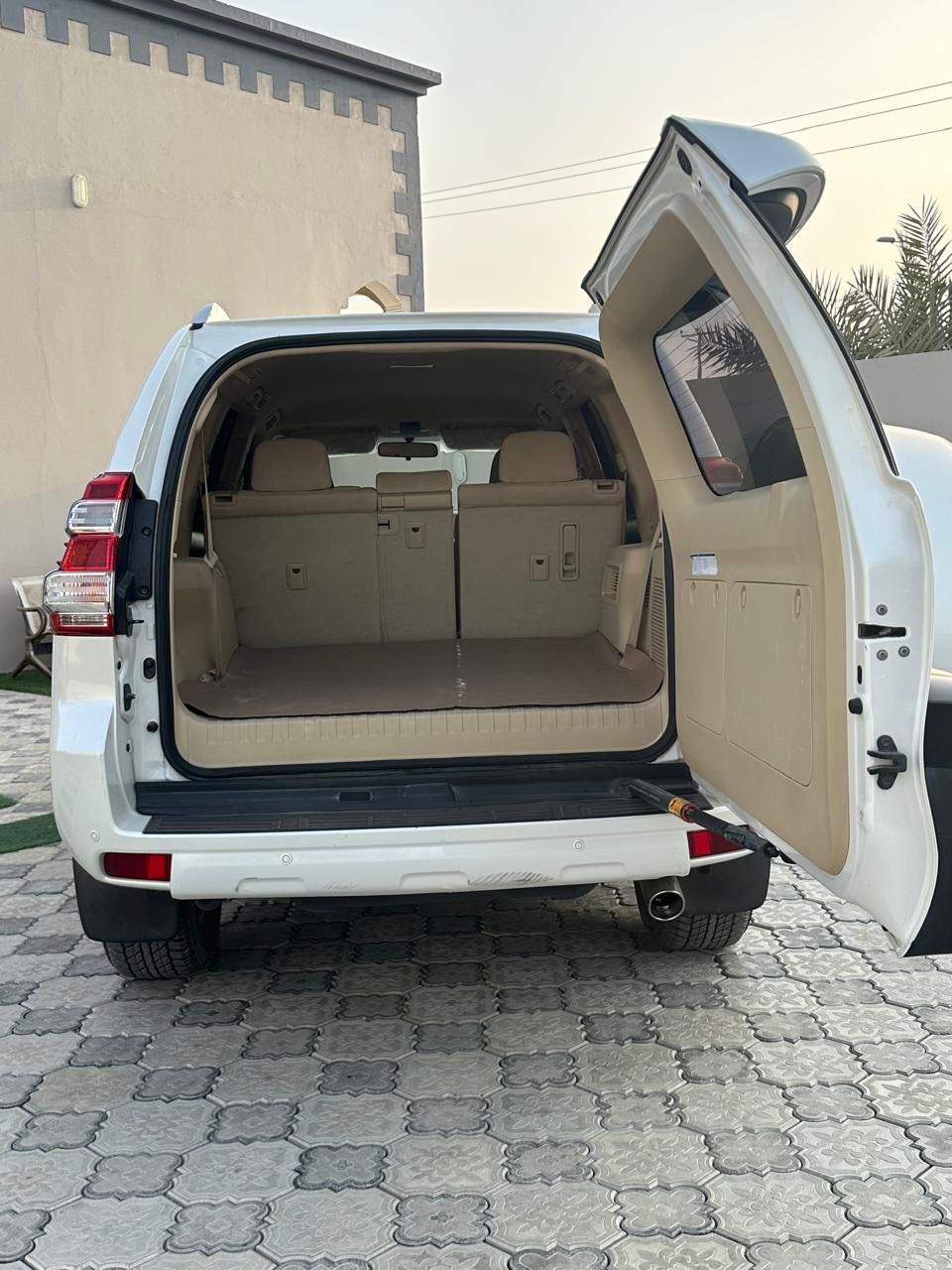 Car Image 2016 TOYOTA Prado TXL