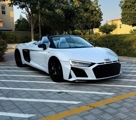 اودي R8 2022