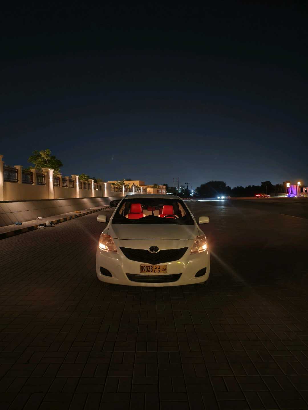 Car Image 2011 TOYOTA YARIS 1.5