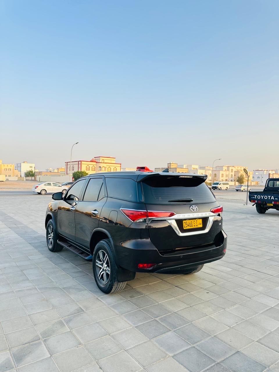 Car Image 2018 TOYOTA FORTUNER VX