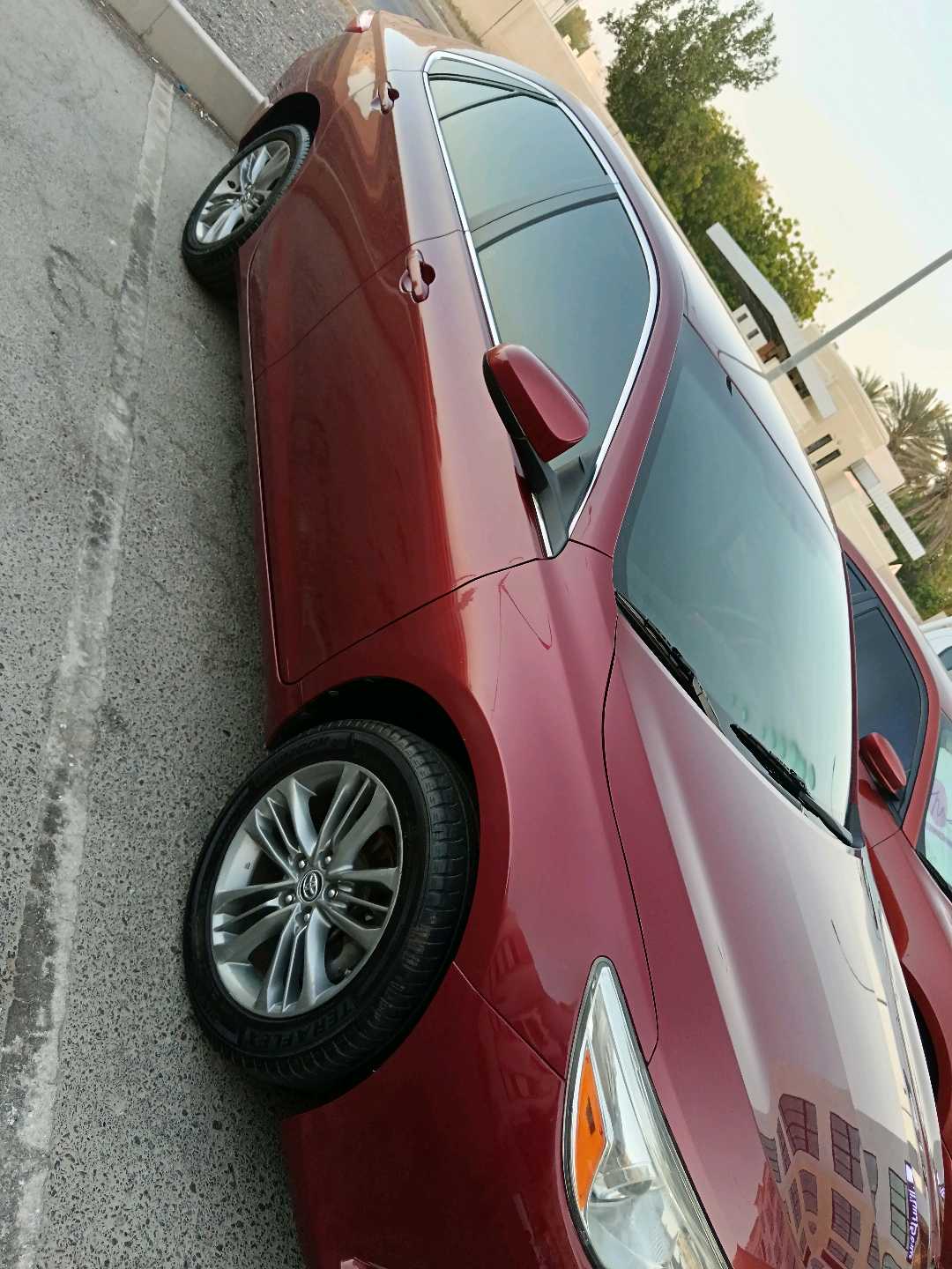 Car Image 2017 TOYOTA CAMRY SE