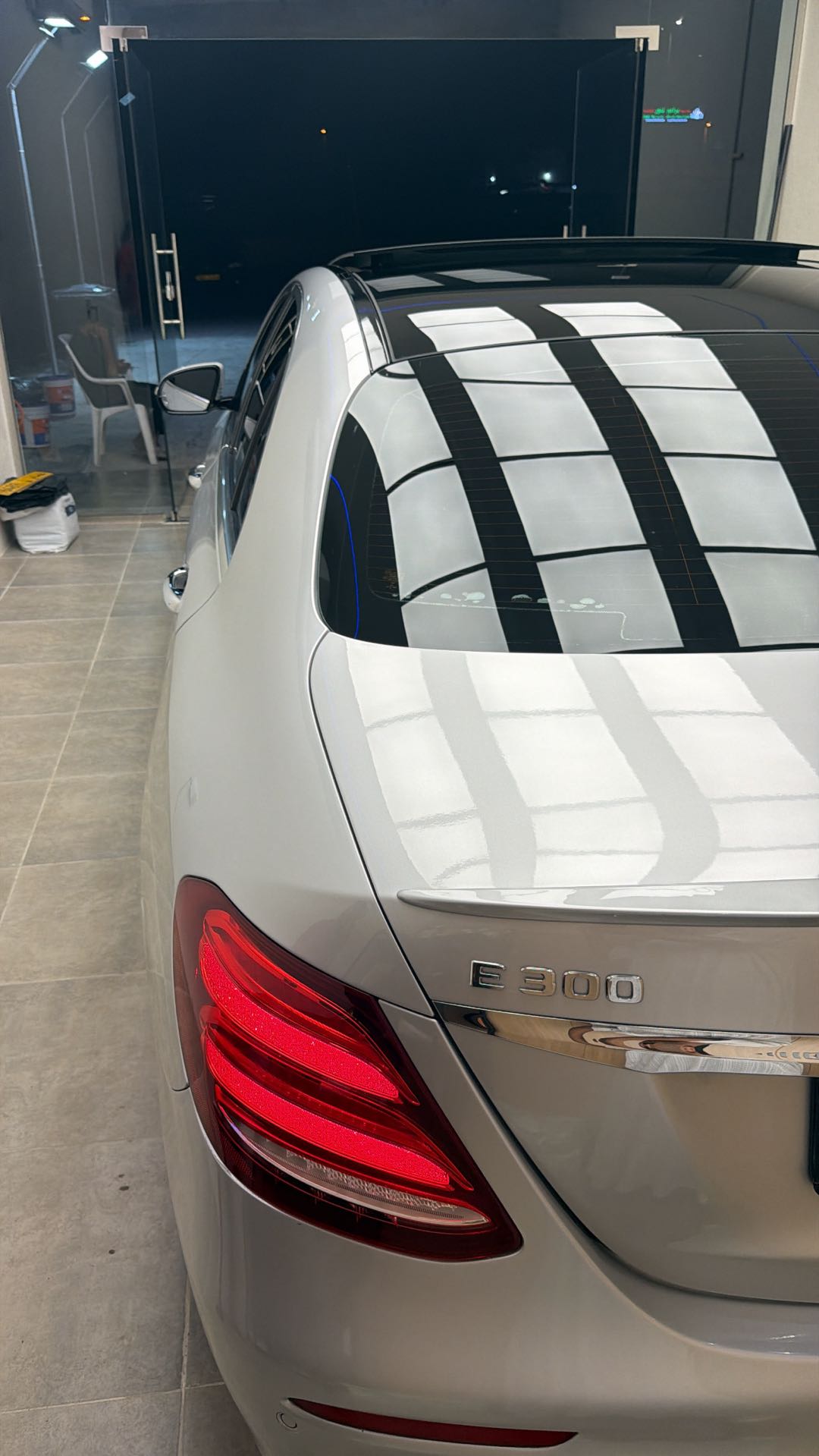 Car Image 2017 MERCEDES E Class 300