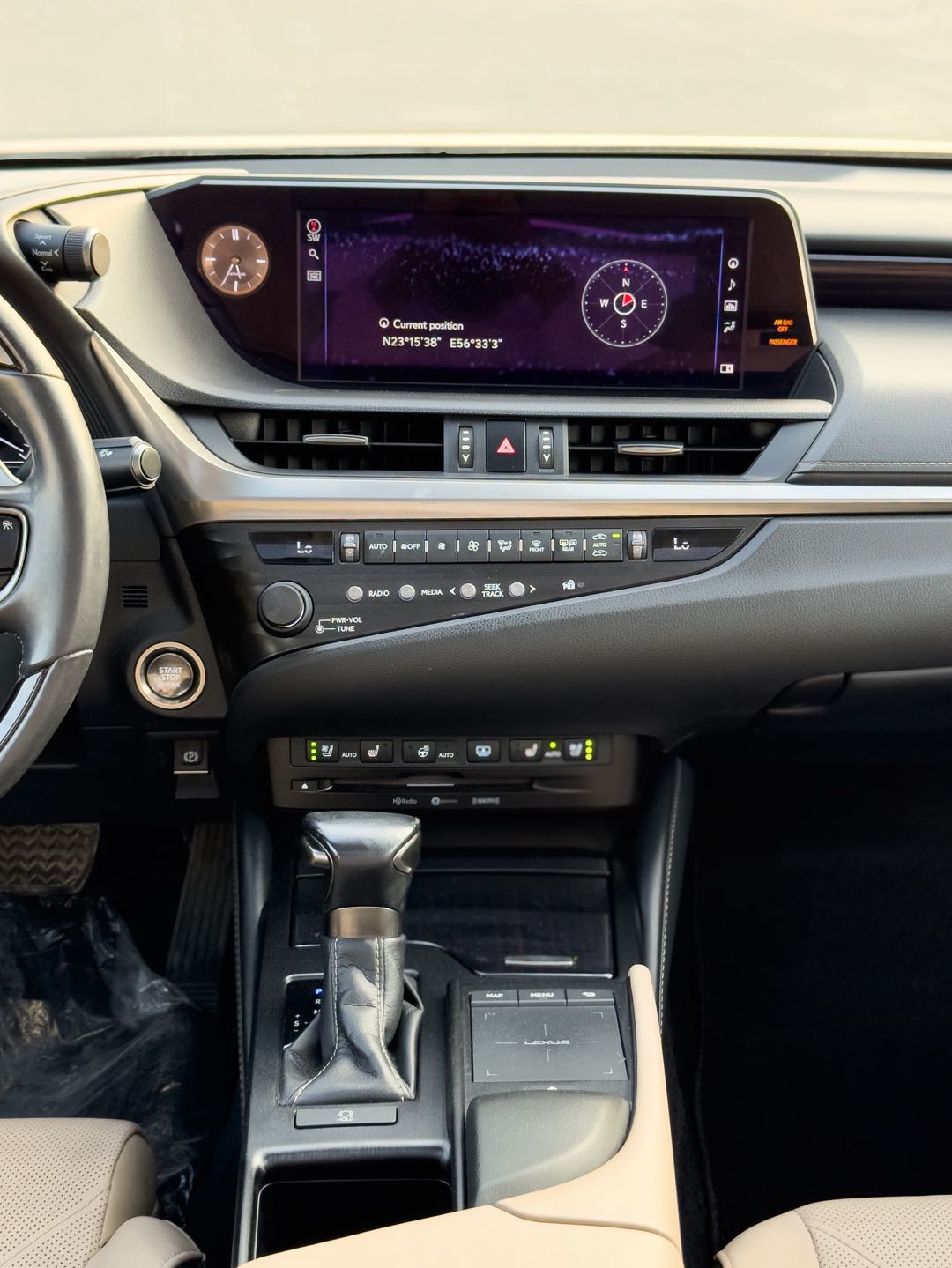 Car Image 2020 LEXUS ES 350