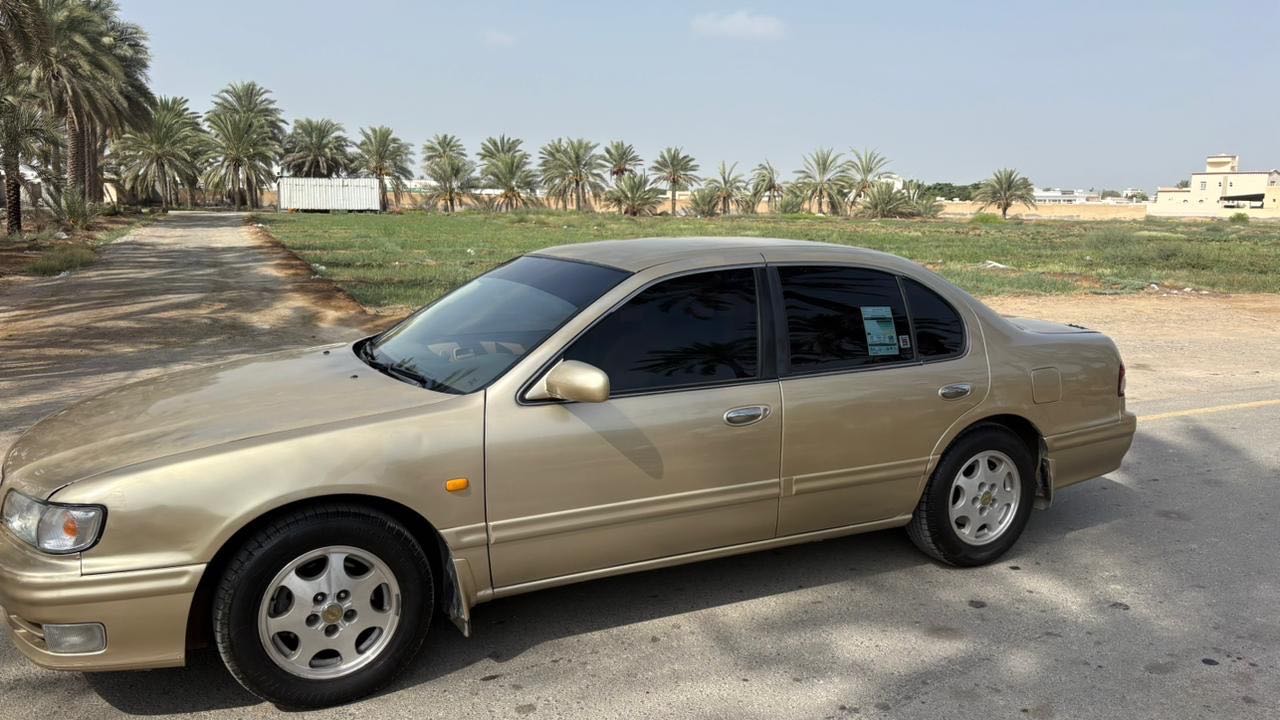 Car Image 1998 NISSAN MAXIMA SL