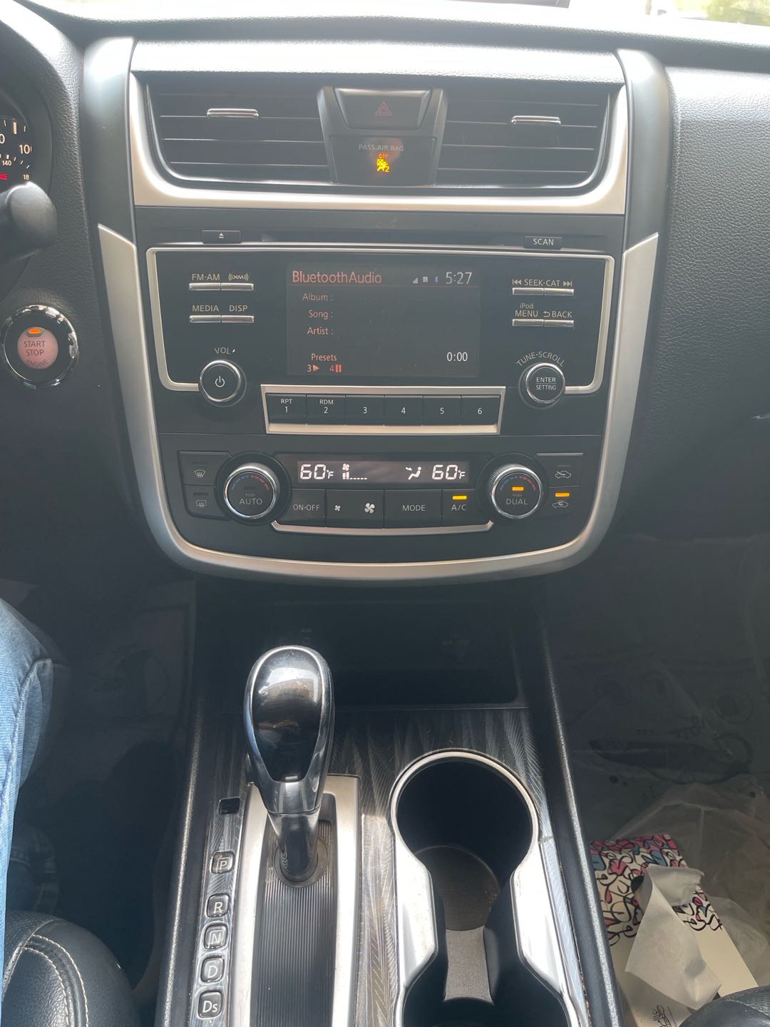 Car Image 2017 NISSAN ALTIMA SL