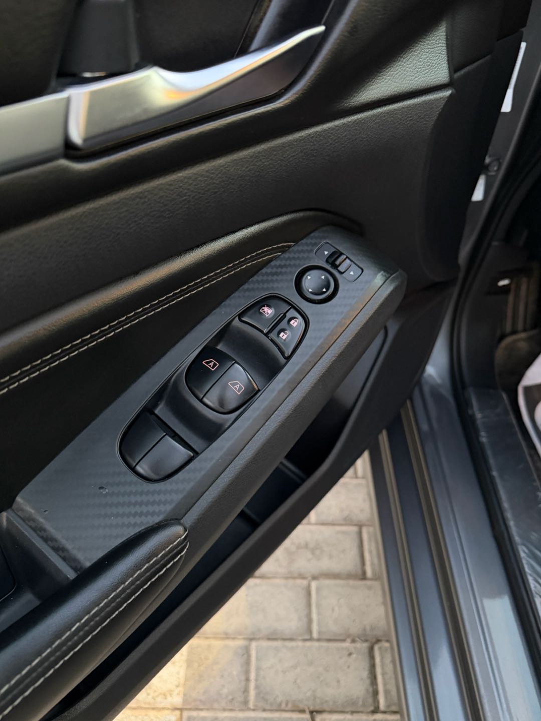 Car Image 2019 NISSAN ALTIMA SV