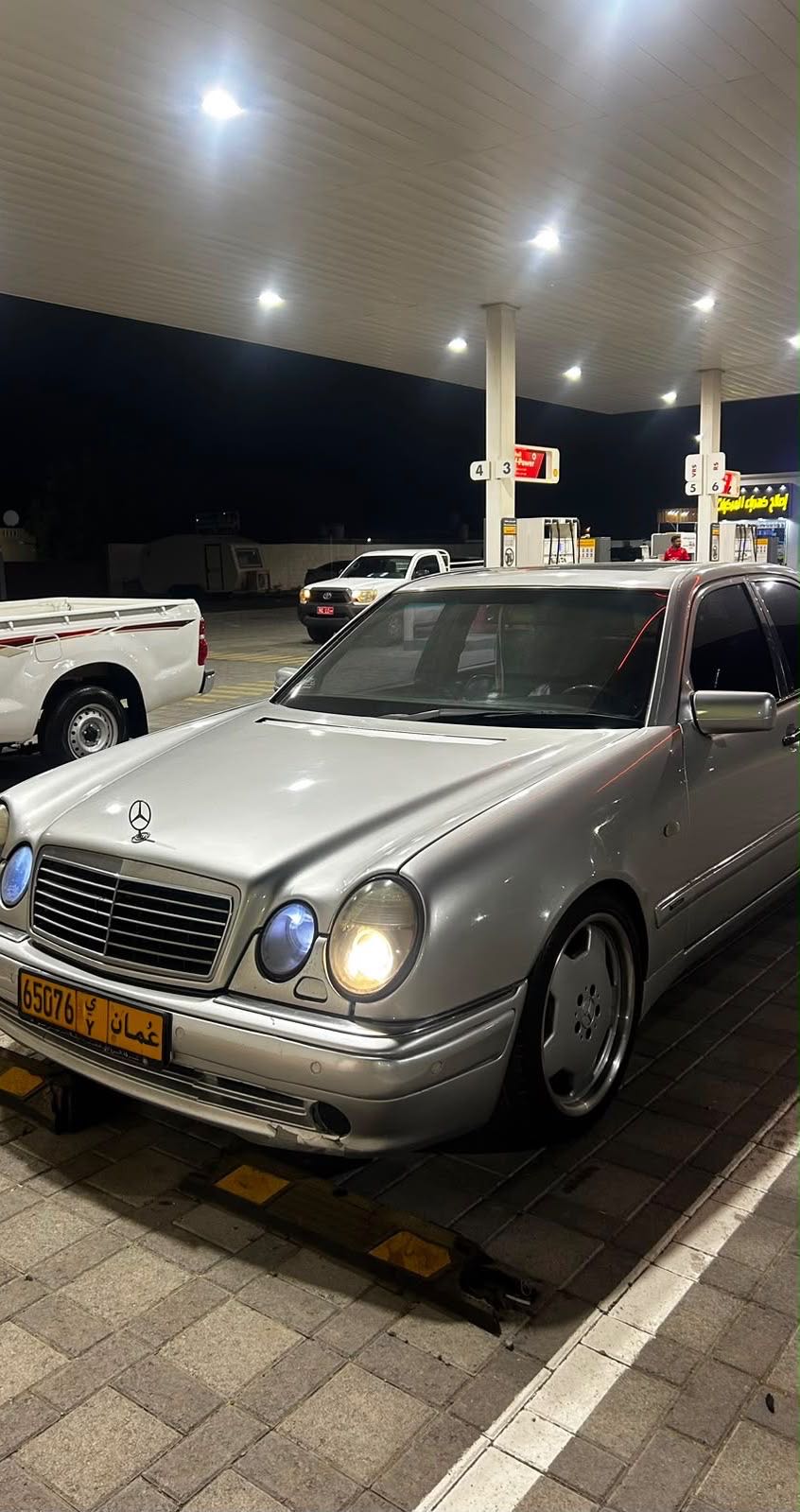 Car Image 1998 MERCEDES E Class E 55