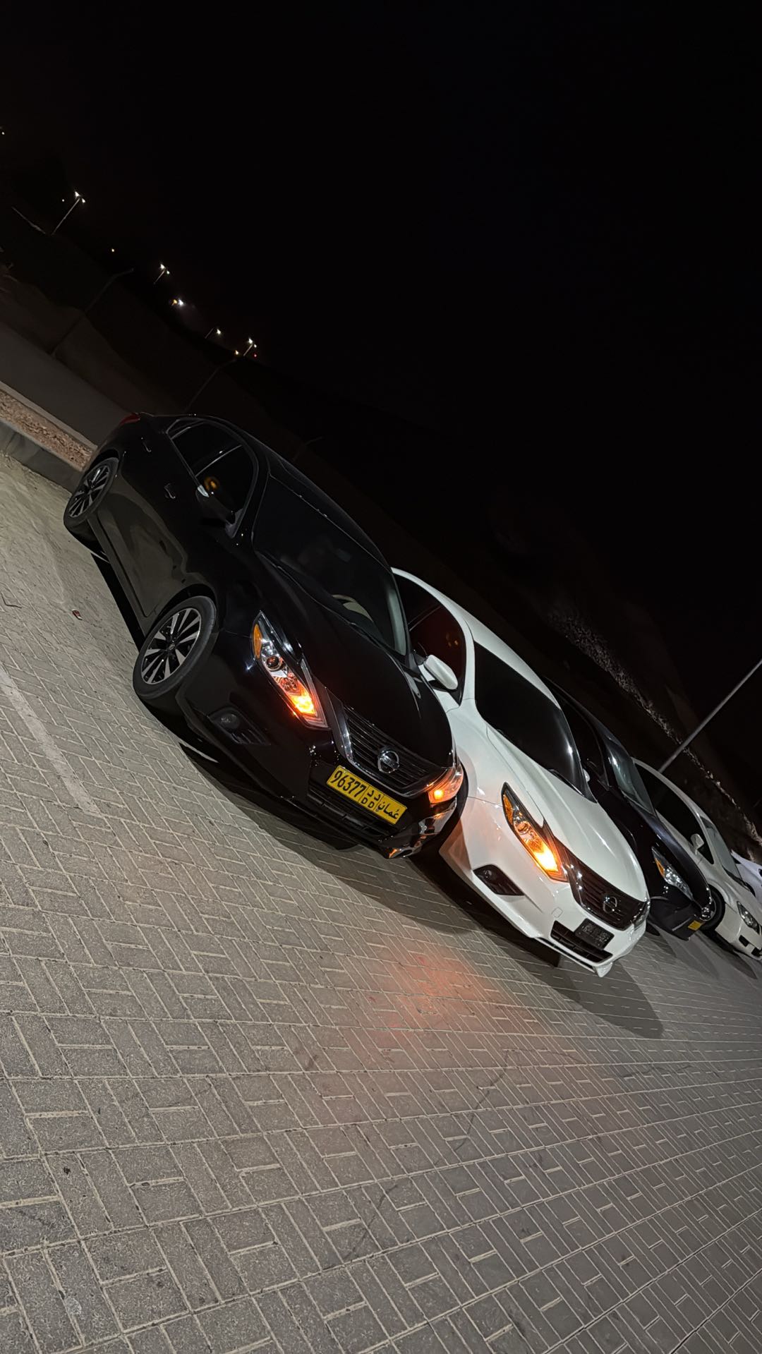 Car Image 2017 NISSAN ALTIMA SV
