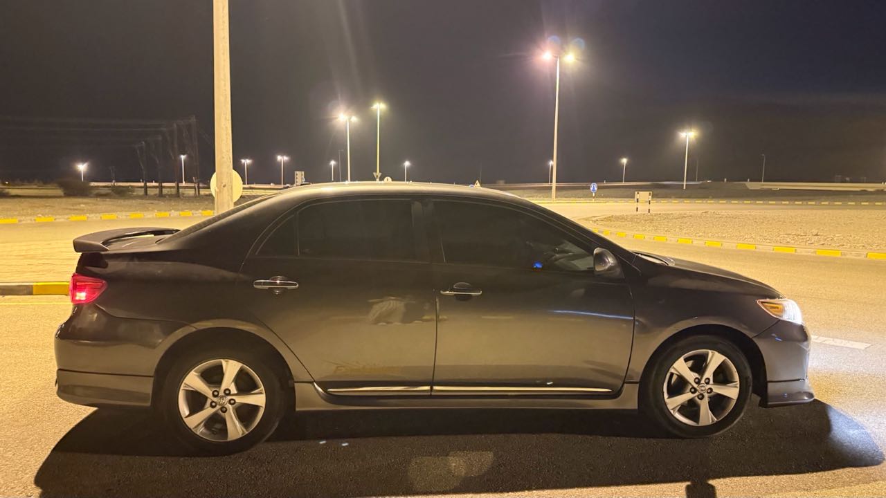 Car Image 2012 TOYOTA COROLLA S