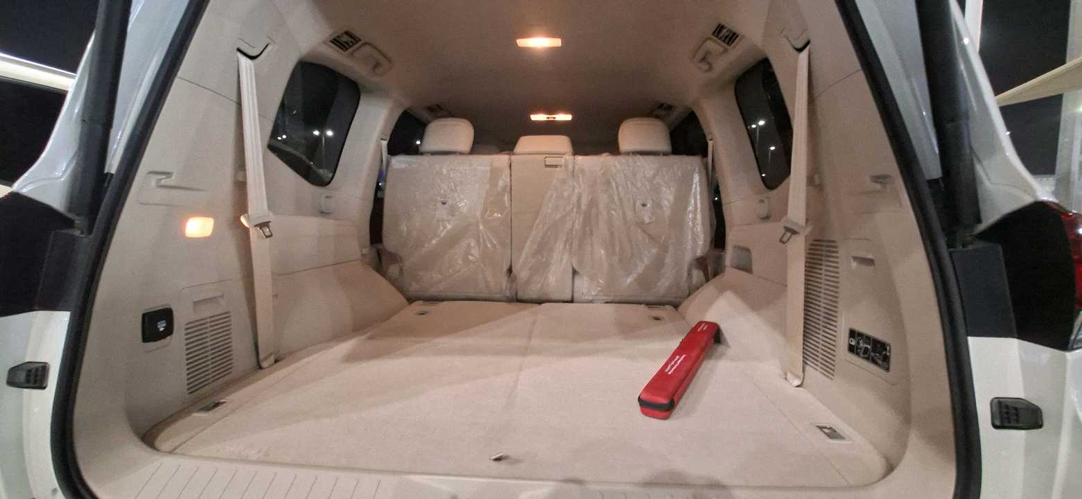 Car Image 2026 TOYOTA LAND CRUISER GX.R
