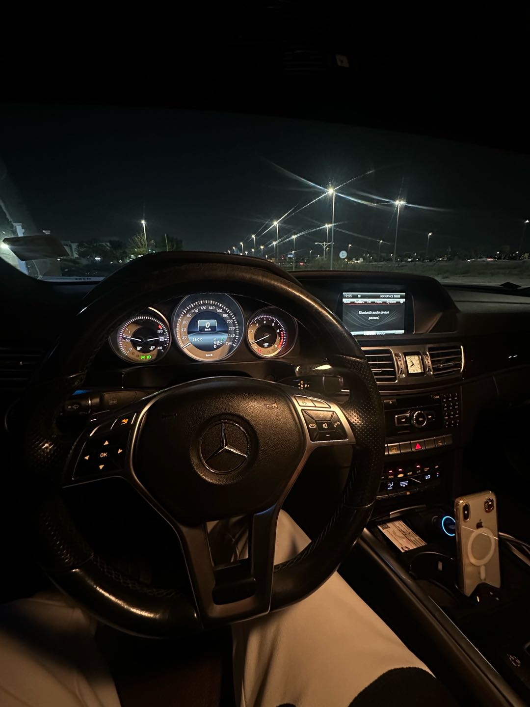 Car Image 2014 MERCEDES E Class 300