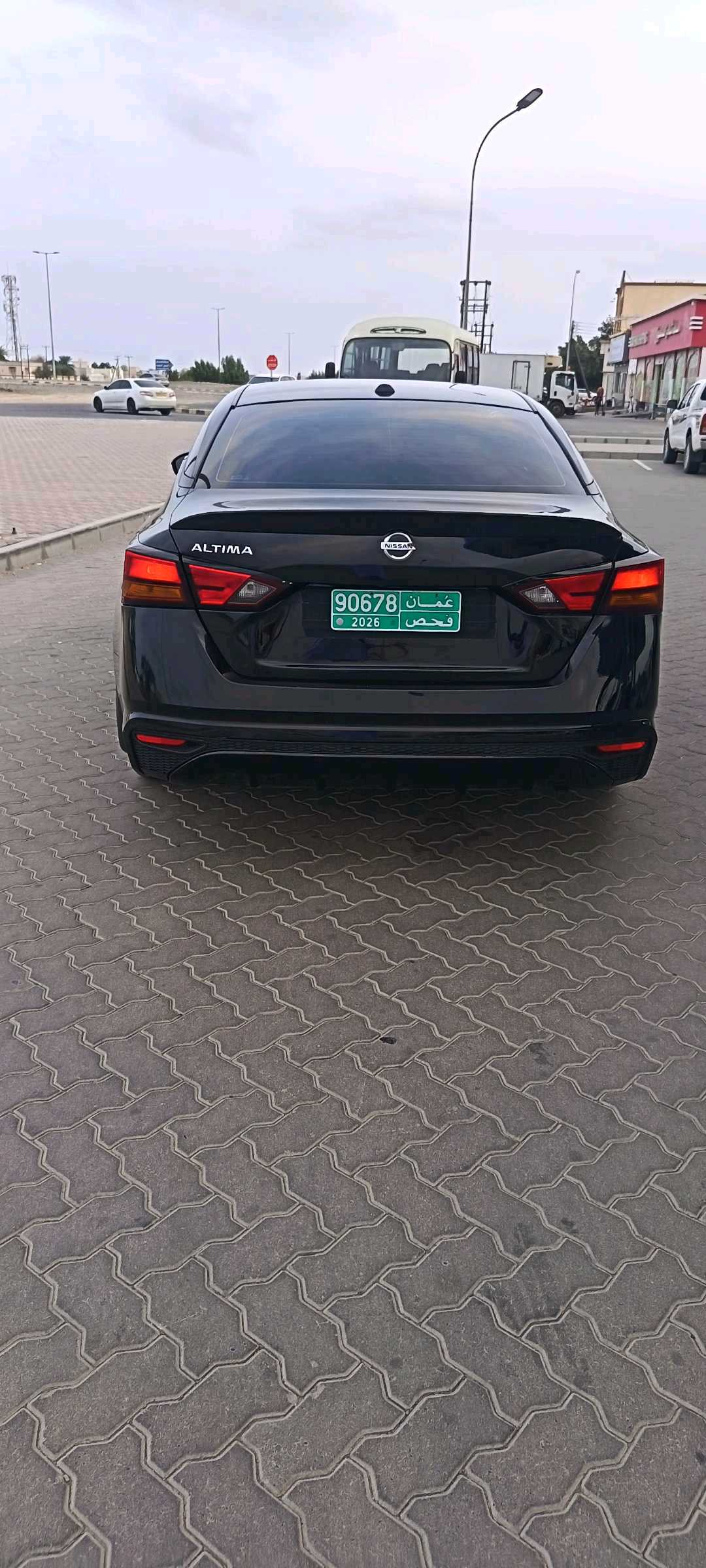 Car Image 2019 NISSAN ALTIMA S