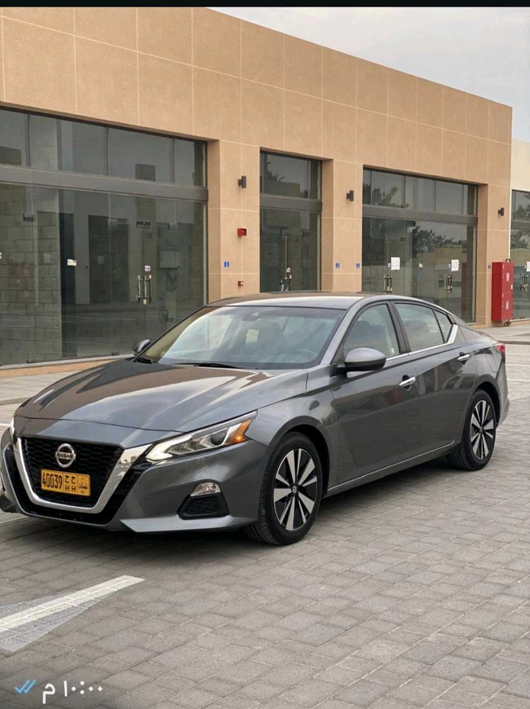 Car Image 2021 NISSAN ALTIMA SV