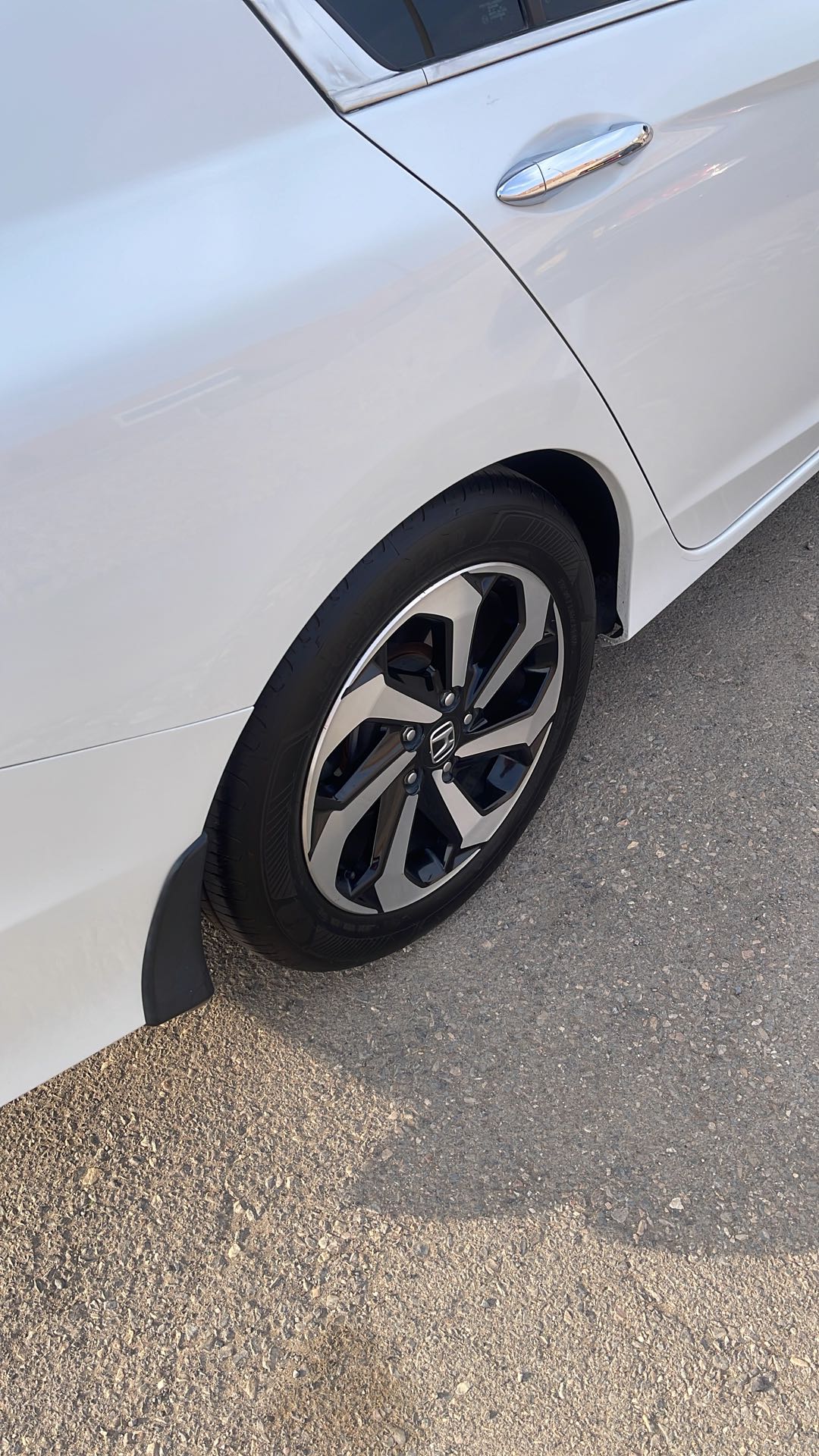 Car Image 2017 HONDA ACCORD EX