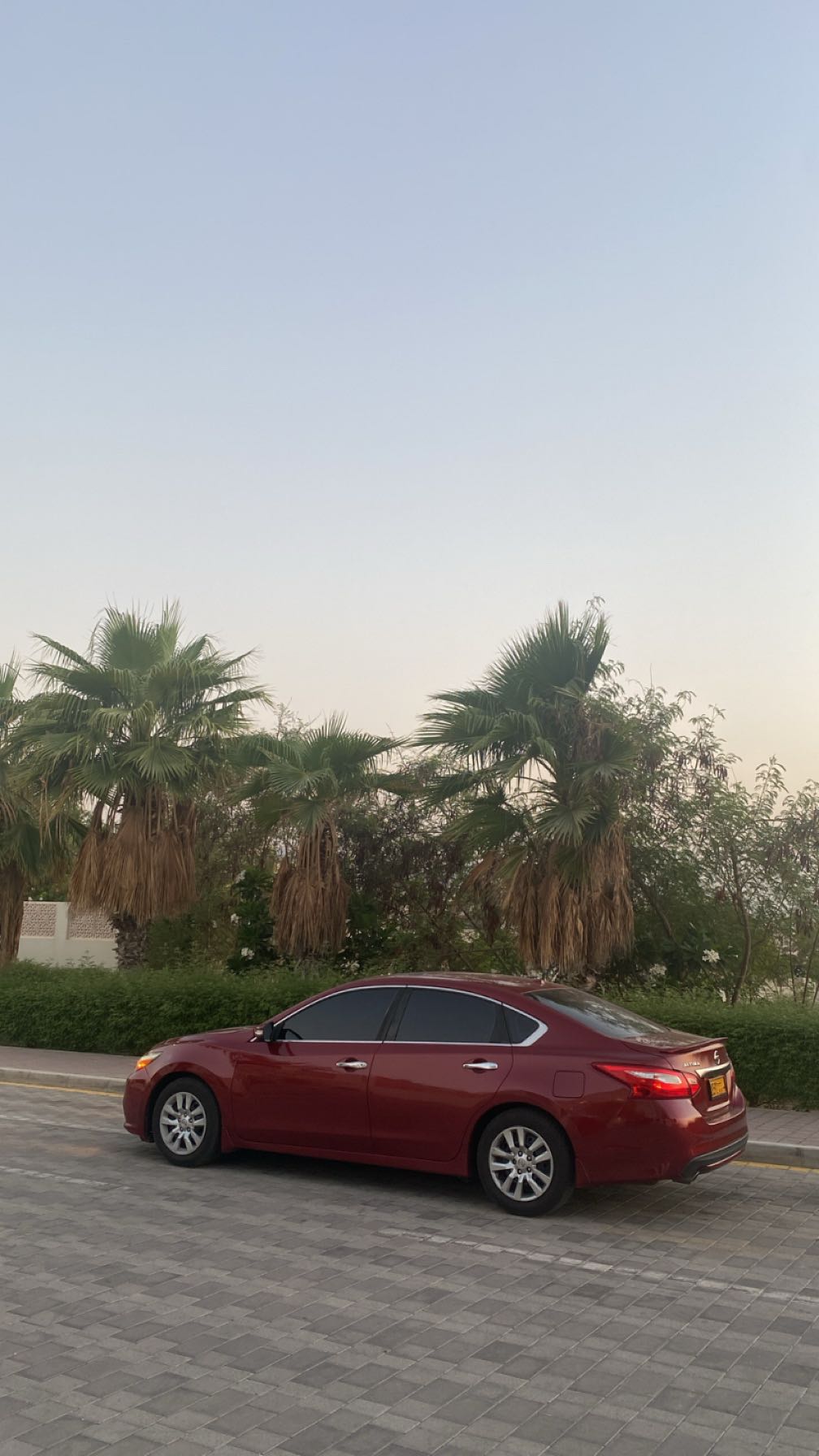 Car Image 2017 NISSAN ALTIMA SV