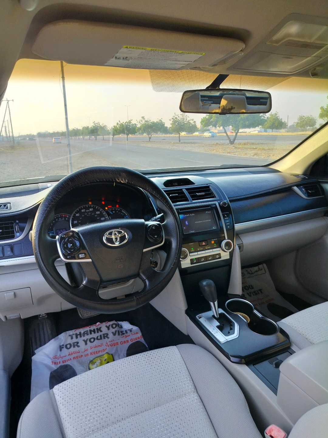 Car Image 2013 TOYOTA CAMRY LE