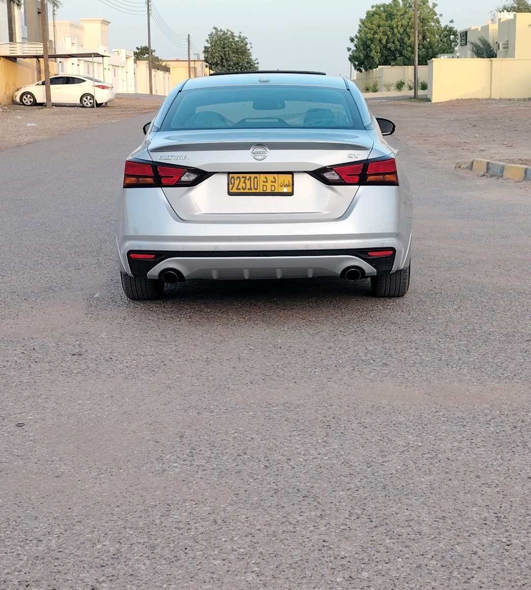 Car Image 2019 NISSAN ALTIMA SV