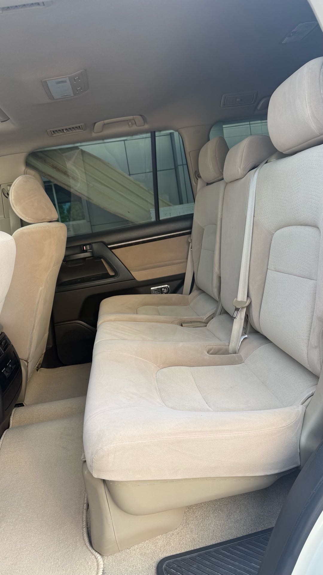 Car Image 2010 TOYOTA LAND CRUISER GX.R