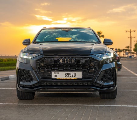 اودي Q8 2022