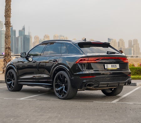 اودي Q8 2022