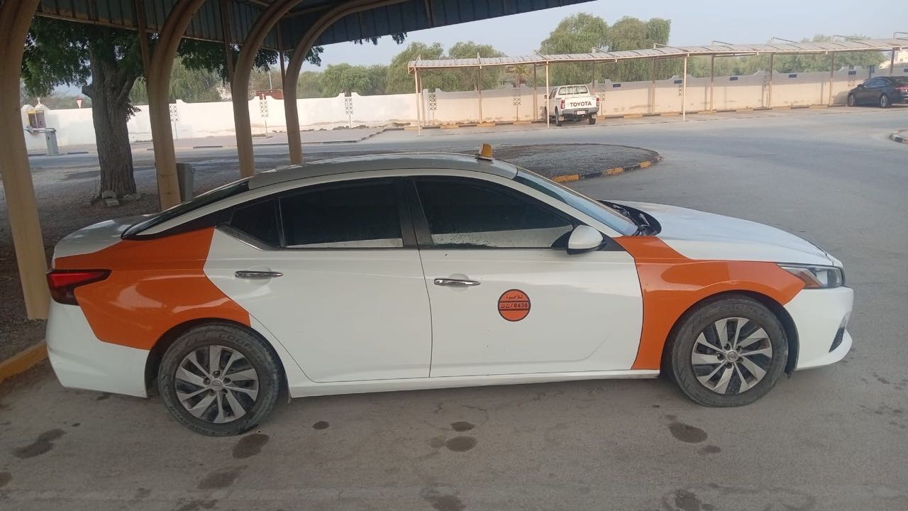 Car Image 2019 NISSAN ALTIMA SV