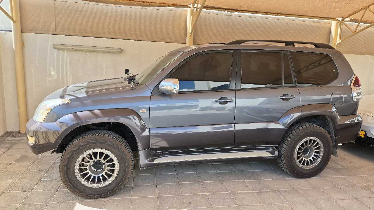 Car Image 2008 TOYOTA Prado VX