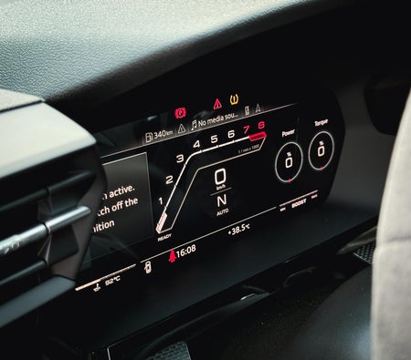 AUDI RS 3 2024