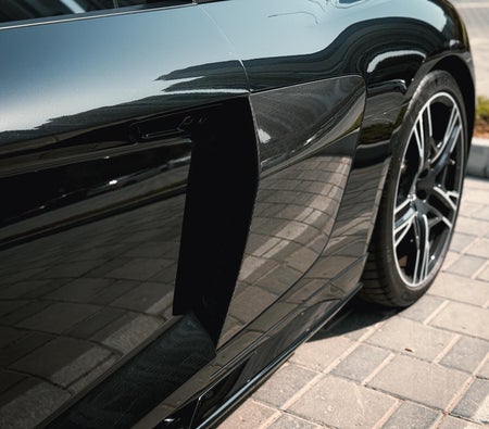 AUDI R8 2023