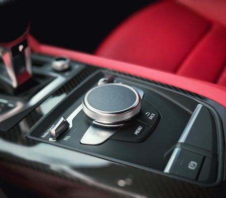 AUDI R8 2023
