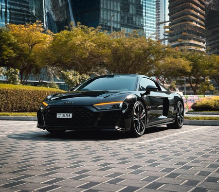 AUDI R8 2023
