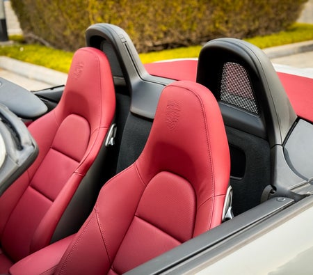 PORSCHE 718 / BOXSTER 2024