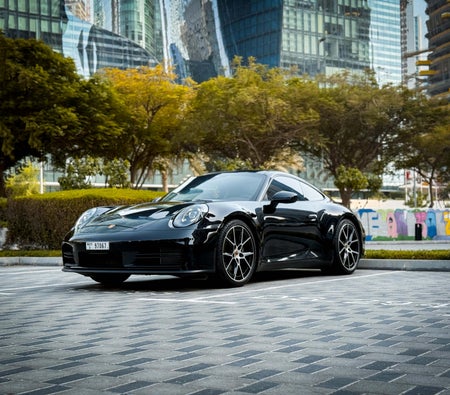PORSCHE 911 2025