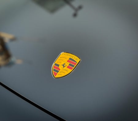 PORSCHE 911 2025